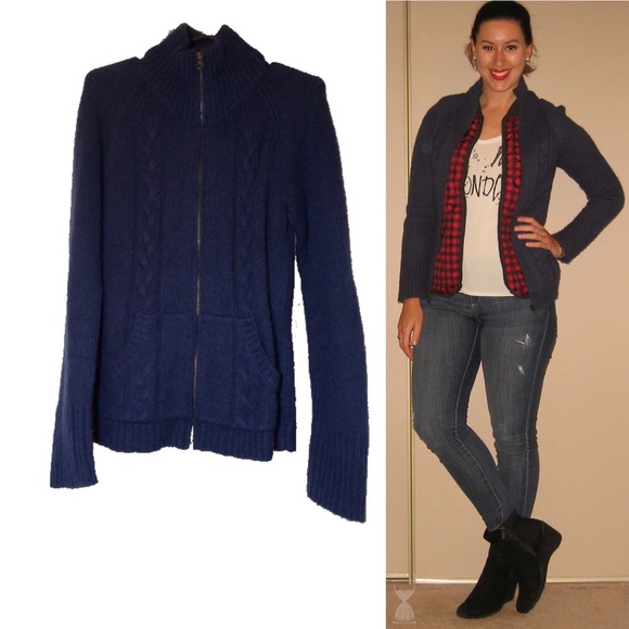 Navy zip-up cable-knit cardigan sweater - Picture 6 of 6